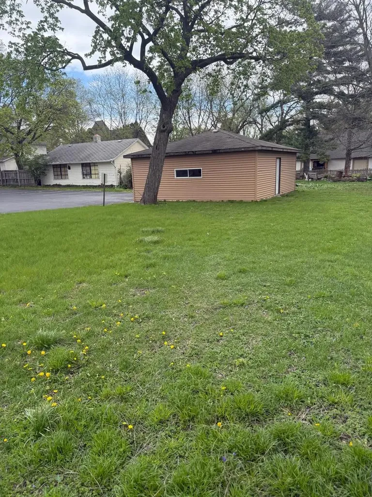 23913 West Lockport Street Plainfield IL 60544