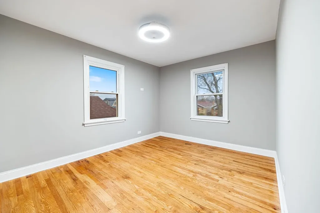 10615 South Emerald Avenue Chicago IL 60628