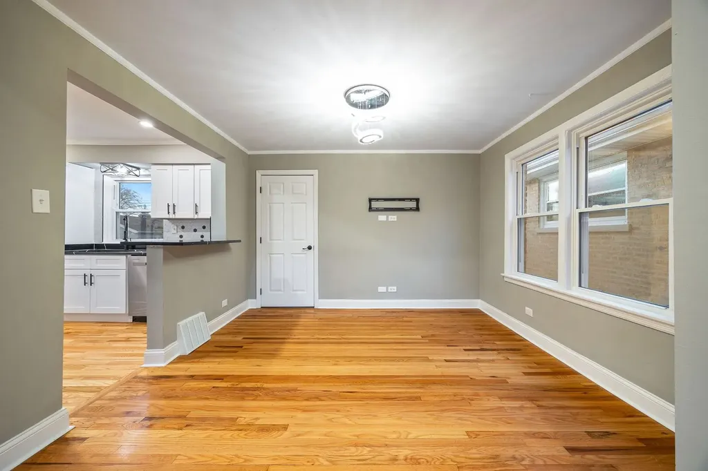 10615 South Emerald Avenue Chicago IL 60628