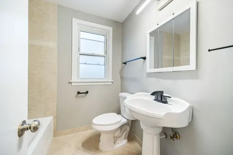 10615 South Emerald Avenue Chicago IL 60628