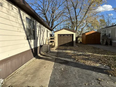 31 Meadowlark Lane Beecher IL 60401