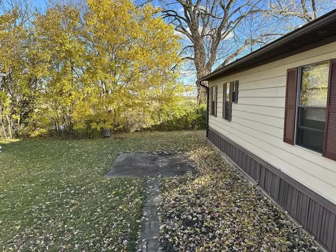 31 Meadowlark Lane Beecher IL 60401