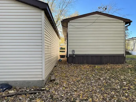 31 Meadowlark Lane Beecher IL 60401