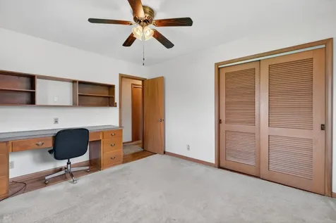 1301 Sherwood Place Joliet IL 60435