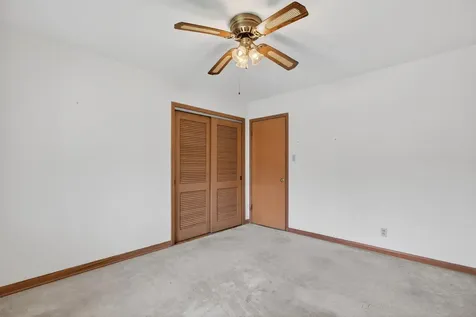 1301 Sherwood Place Joliet IL 60435
