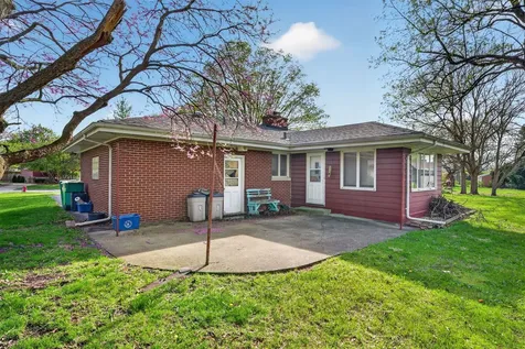 1301 Sherwood Place Joliet IL 60435
