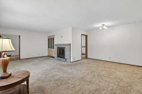 1301 Sherwood Place Joliet IL 60435
