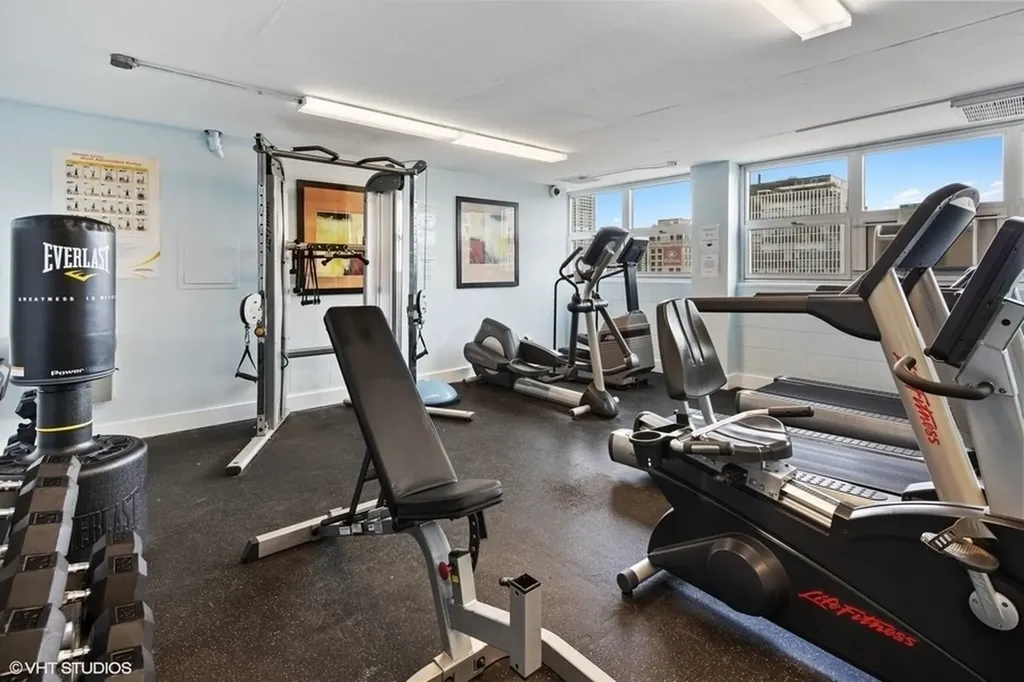 222 East Pearson Street Chicago IL 60611