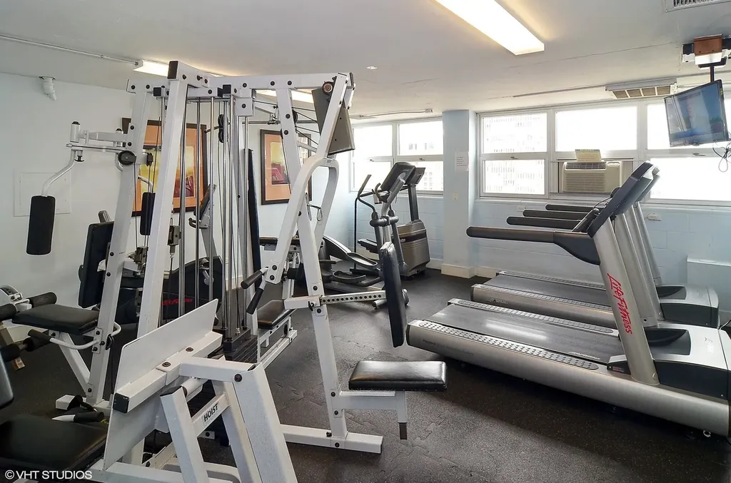 222 East Pearson Street Chicago IL 60611