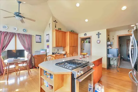 17207 Chase Road Dekalb IL 60115