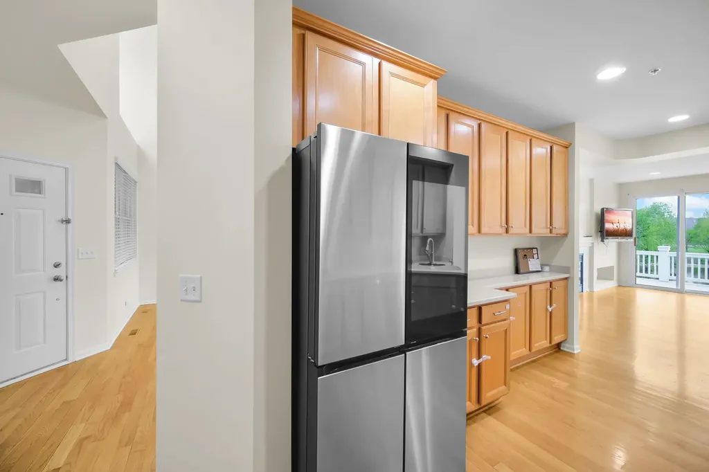 1028 Orchard Pond Court Lake Zurich IL 60047