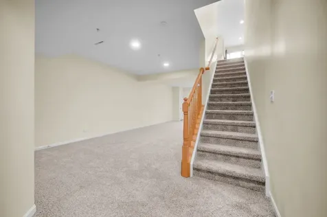 1028 Orchard Pond Court Lake Zurich IL 60047
