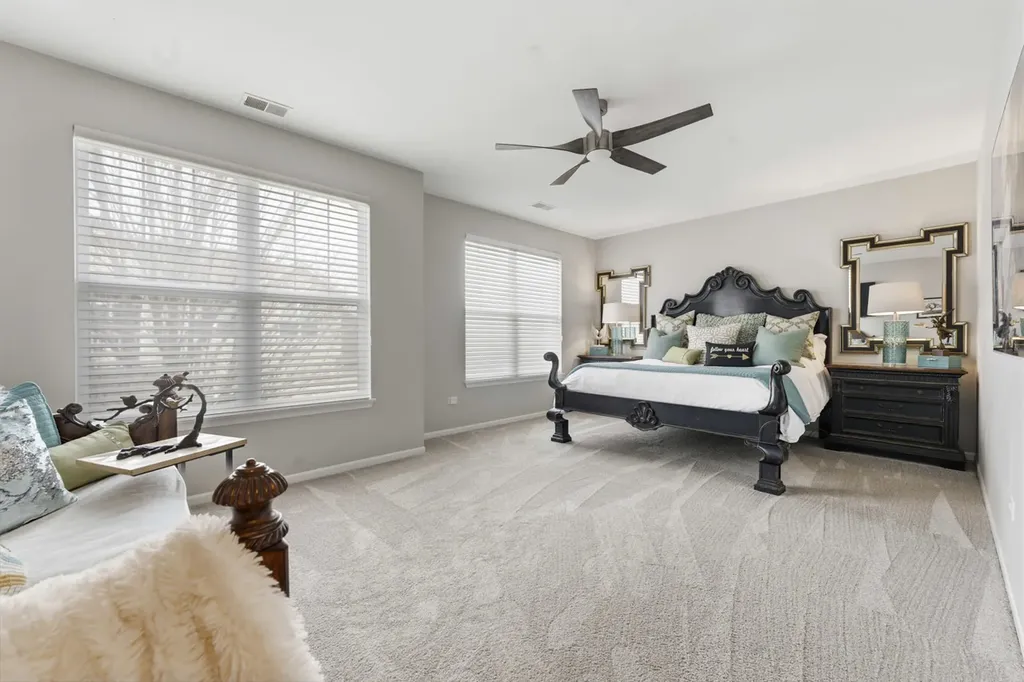 1890 Havenshire Road Aurora IL 60502