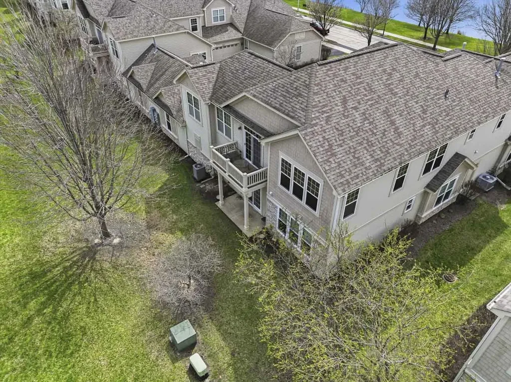 1890 Havenshire Road Aurora IL 60502