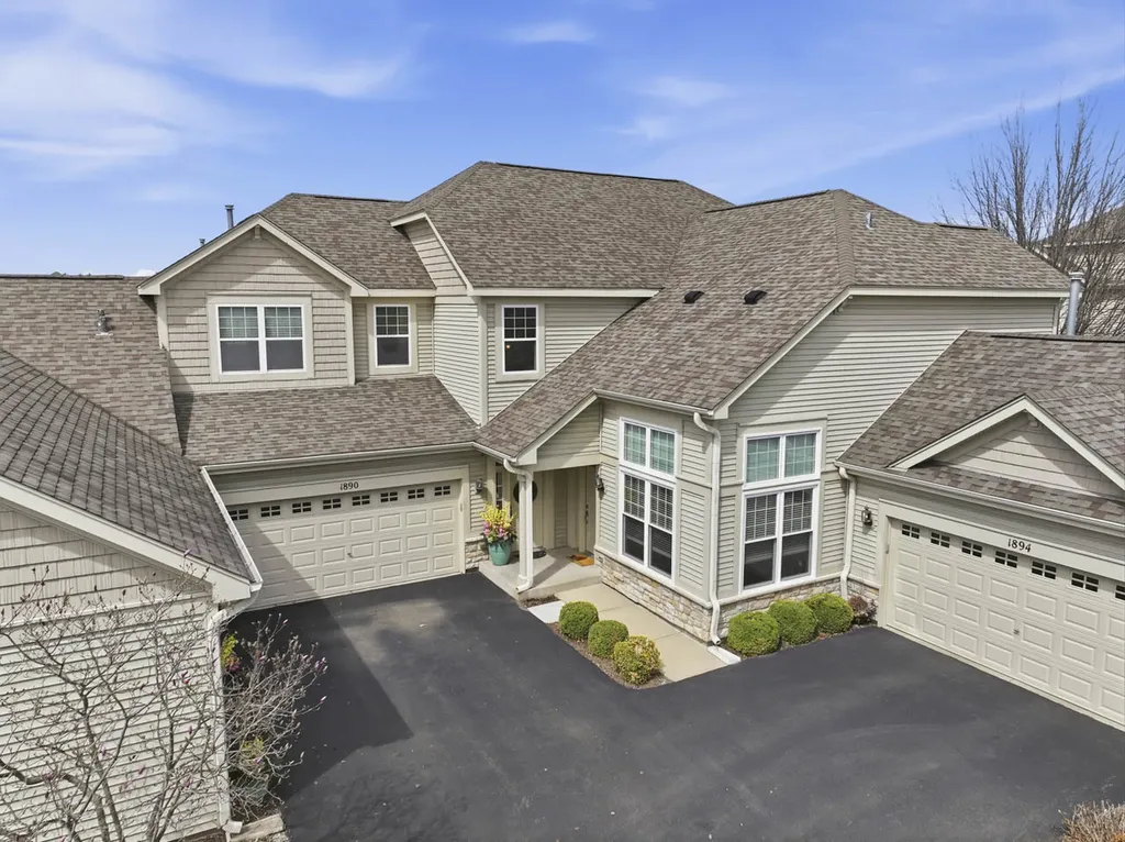 1890 Havenshire Road Aurora IL 60502