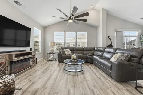 1890 Havenshire Road Aurora IL 60502