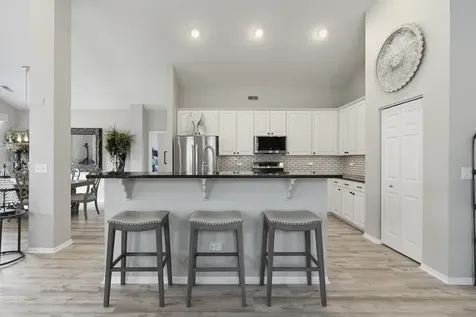 1890 Havenshire Road Aurora IL 60502