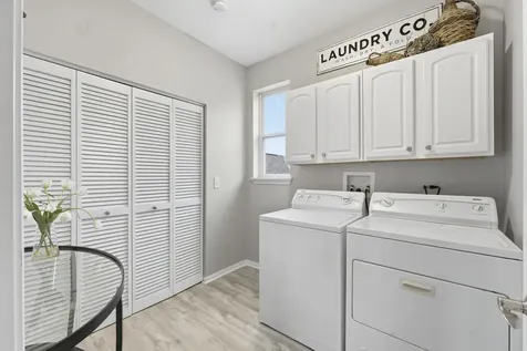 1890 Havenshire Road Aurora IL 60502