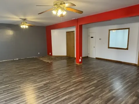 115 South Street E Plano IL 60545