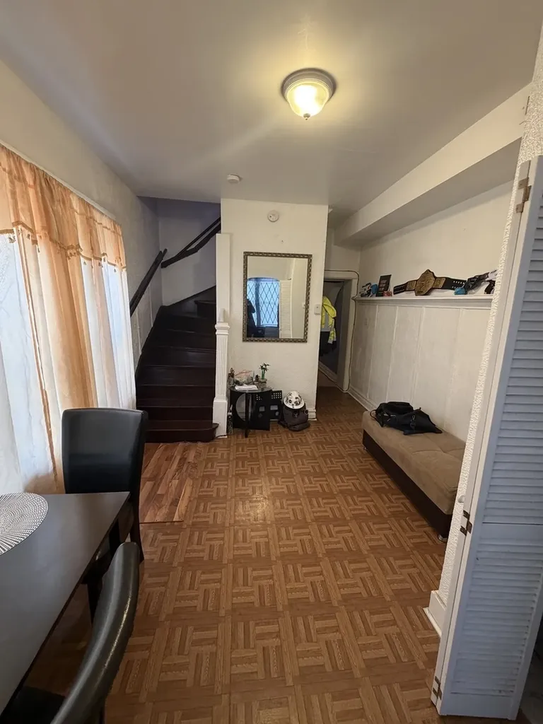 7316 South Lowe Avenue Chicago IL 60621
