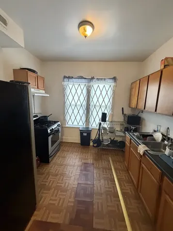7316 South Lowe Avenue Chicago IL 60621
