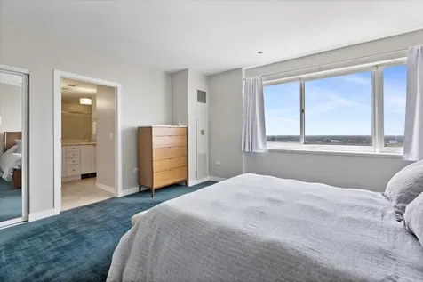 737 West Washington Boulevard Chicago IL 60661