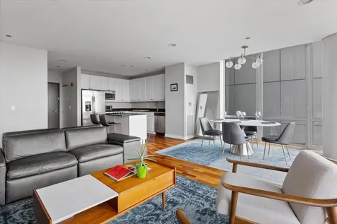 737 West Washington Boulevard Chicago IL 60661