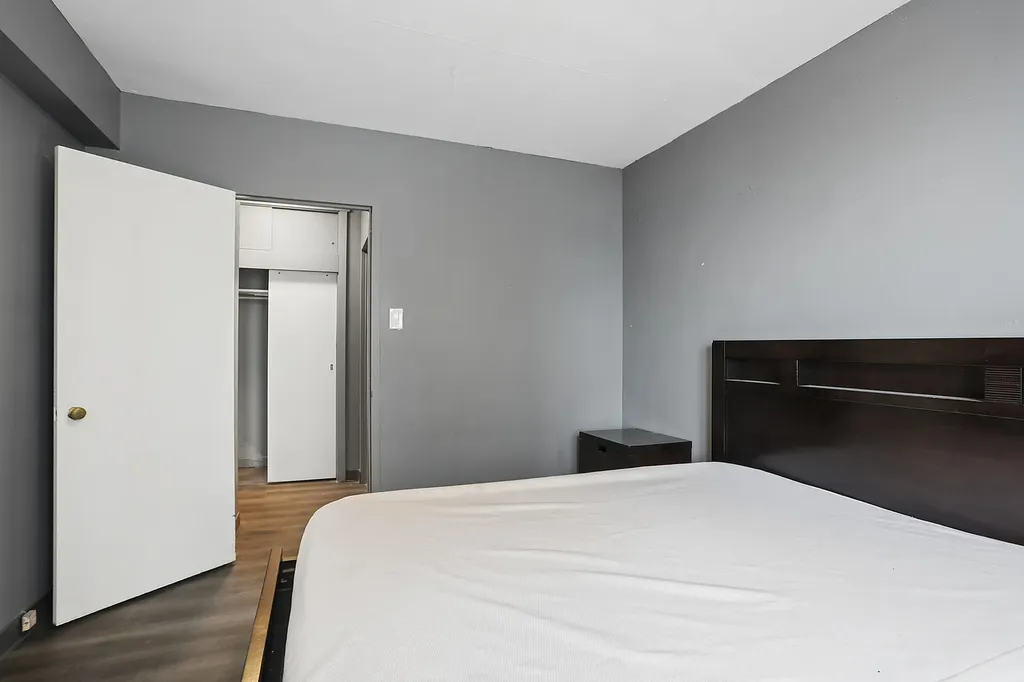 7355 South South Shore Drive Chicago IL 60649