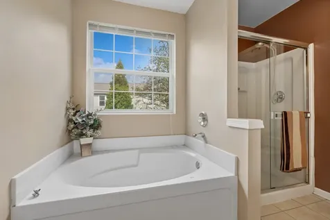 2977 Peachtree Circle Aurora IL 60502
