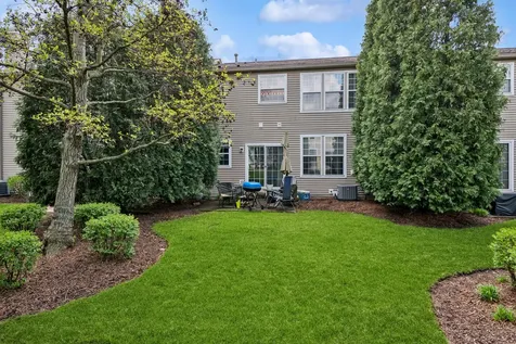 2977 Peachtree Circle Aurora IL 60502