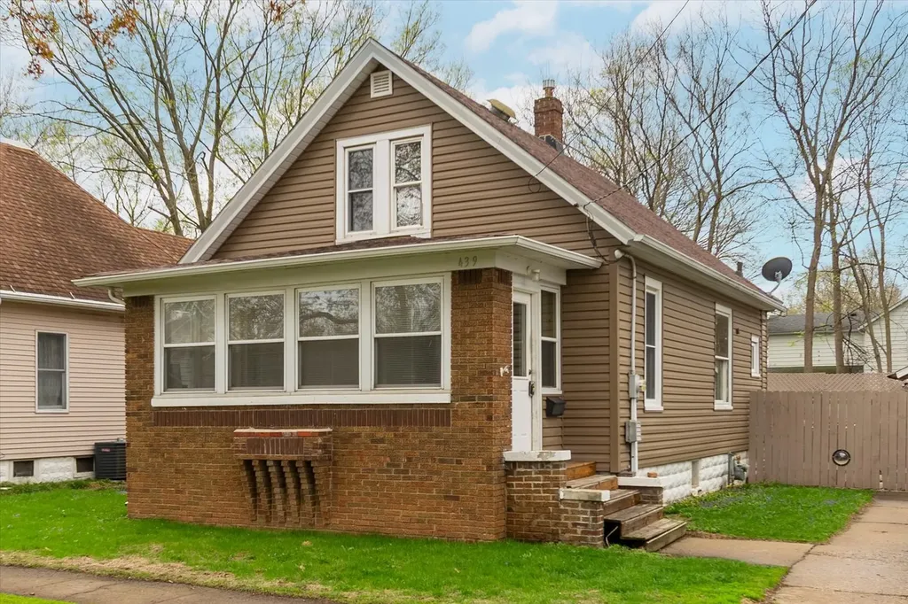 439 Broadway Street Marseilles IL 61341