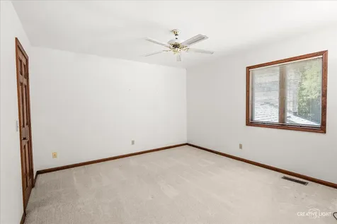 10 Century Court Oswego IL 60543