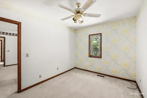 10 Century Court Oswego IL 60543