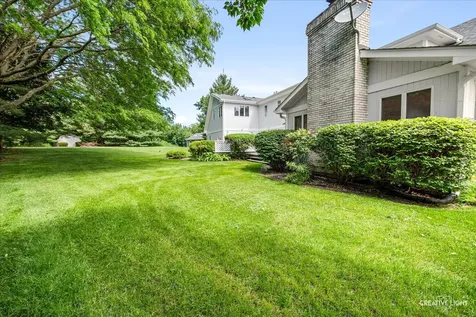 10 Century Court Oswego IL 60543