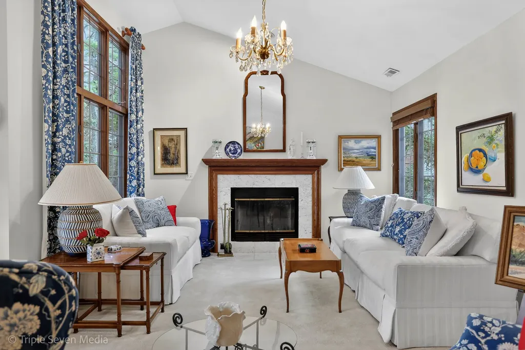 1120 Ponderosa Court Darien IL 60561