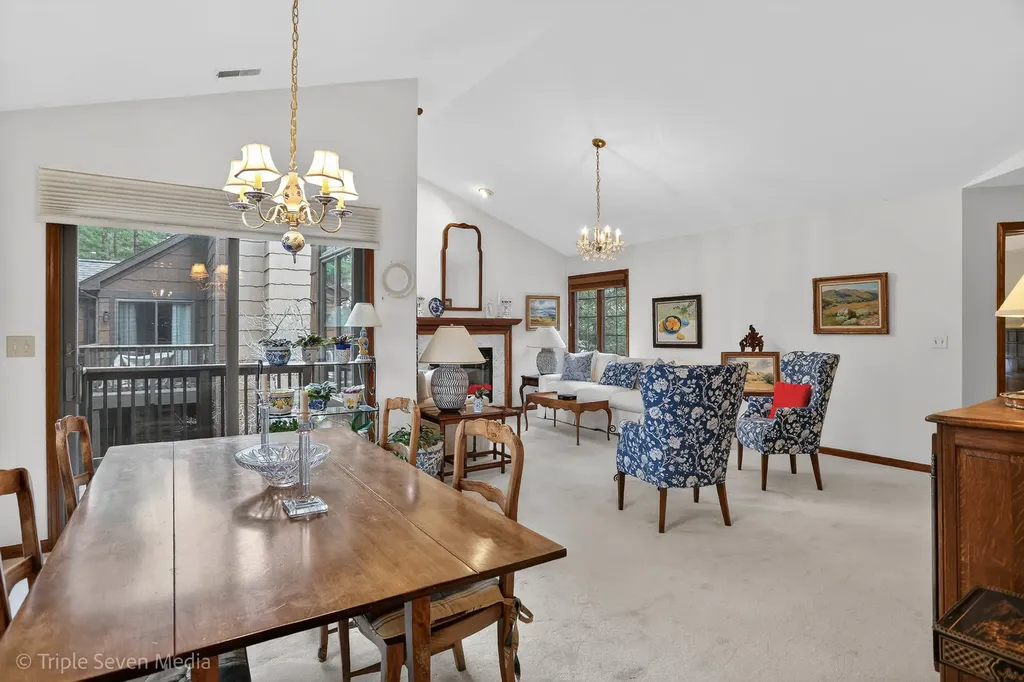 1120 Ponderosa Court Darien IL 60561
