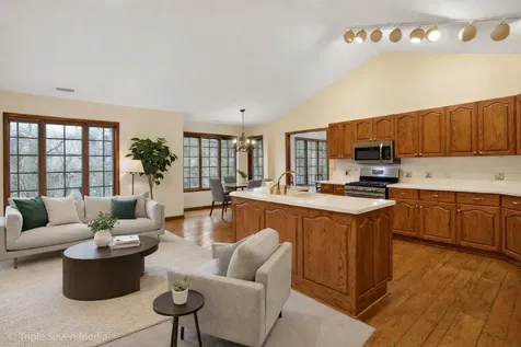 1120 Ponderosa Court Darien IL 60561