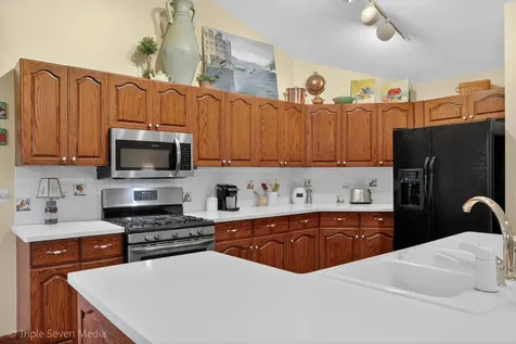1120 Ponderosa Court Darien IL 60561