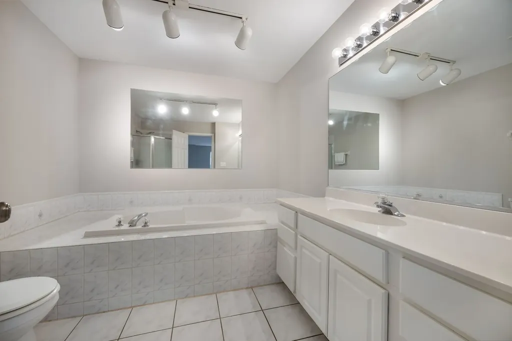 5111 Brighton Lane Plainfield IL 60586