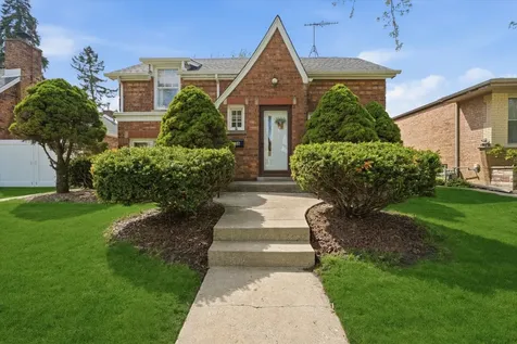 9636 South Central Park Avenue Evergreen Park IL 60805