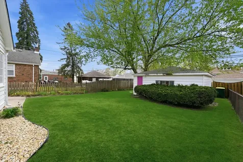 9636 South Central Park Avenue Evergreen Park IL 60805