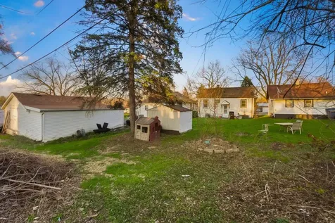 215 Barr Elms Avenue Joliet IL 60433