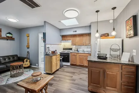 5039 West Diversey Avenue Chicago IL 60639
