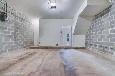 814 West 15th Place Chicago IL 60608