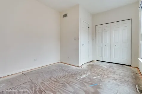 814 West 15th Place Chicago IL 60608