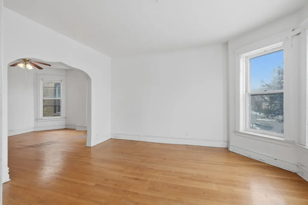 4912 West Fulton Street Chicago IL 60644