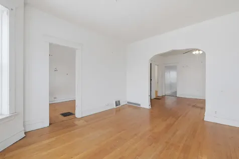 4912 West Fulton Street Chicago IL 60644