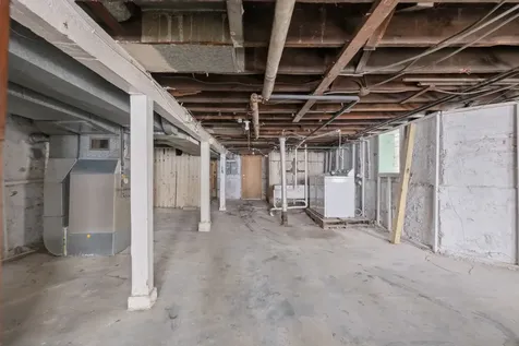 4912 West Fulton Street Chicago IL 60644