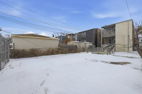 4912 West Fulton Street Chicago IL 60644