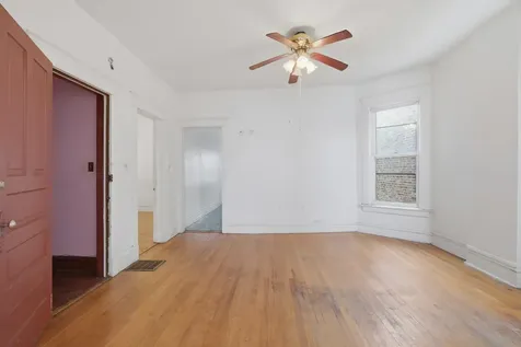 4912 West Fulton Street Chicago IL 60644